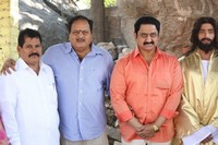 O Manishi Neevu Evaru Movie Opening Stills